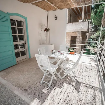 Maria In Puglia Con Pineta Vicino Al Mare Holiday home Torre Suda