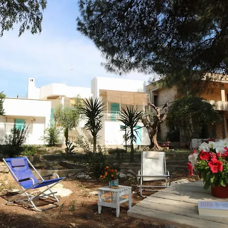 Maria In Puglia Con Pineta Vicino Al Mare Holiday home Torre Suda