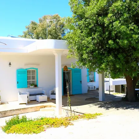 Maria In Puglia Con Pineta Vicino Al Mare *